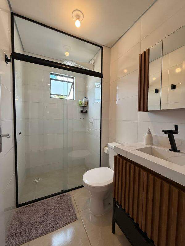 Apartamento à venda no Ilha Da Figueira: 