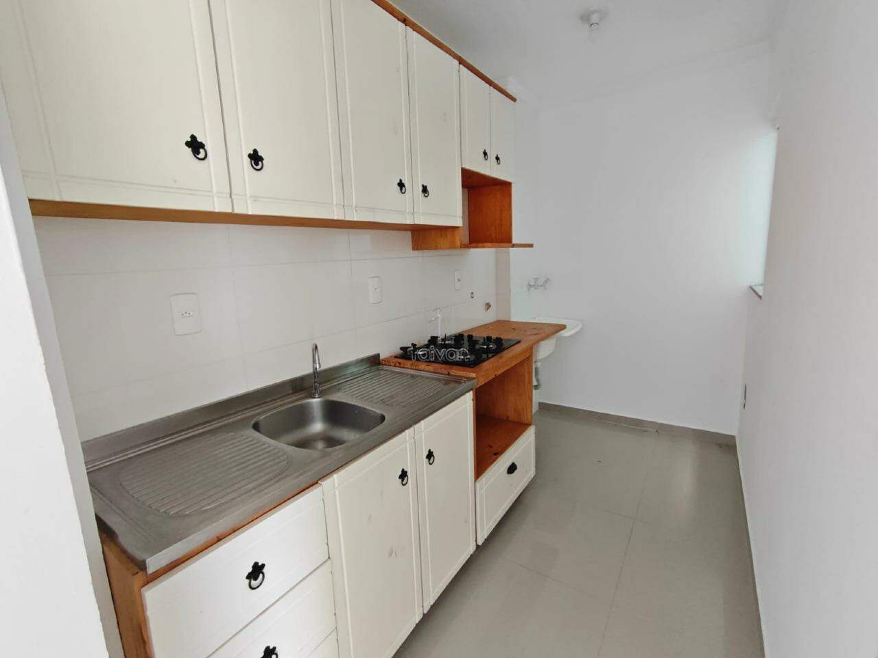 Apartamento para aluguel no Centenário: 