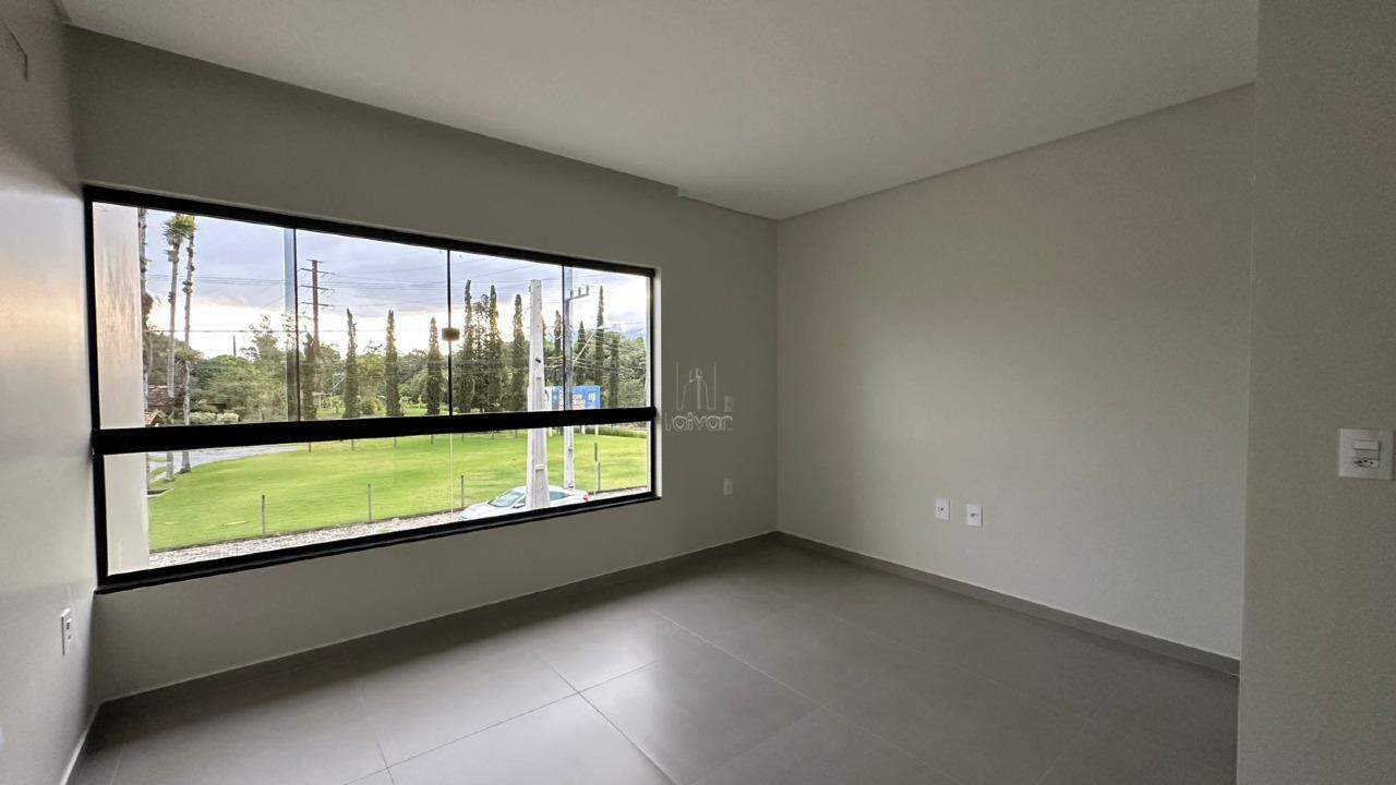 Geminado à venda no Três Rios do Sul: 
