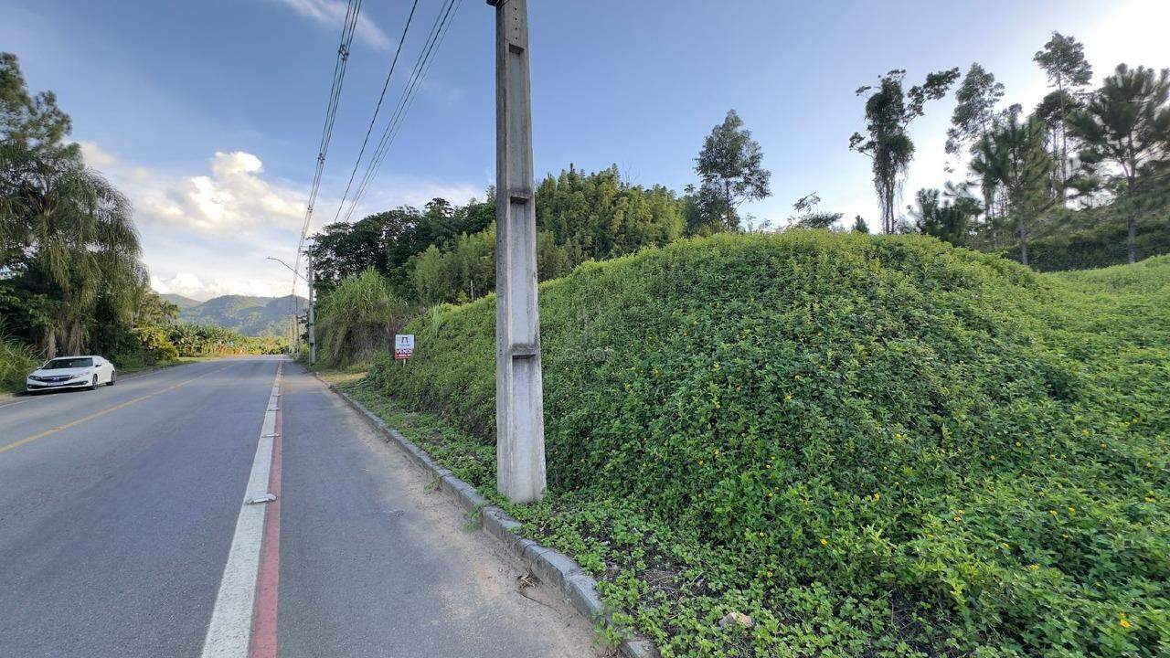 Terreno à venda no Rio Novo: 