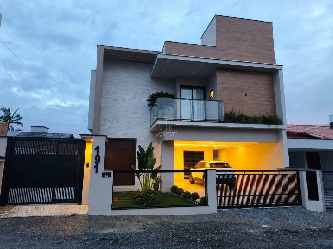 Casa à venda no Rau: 