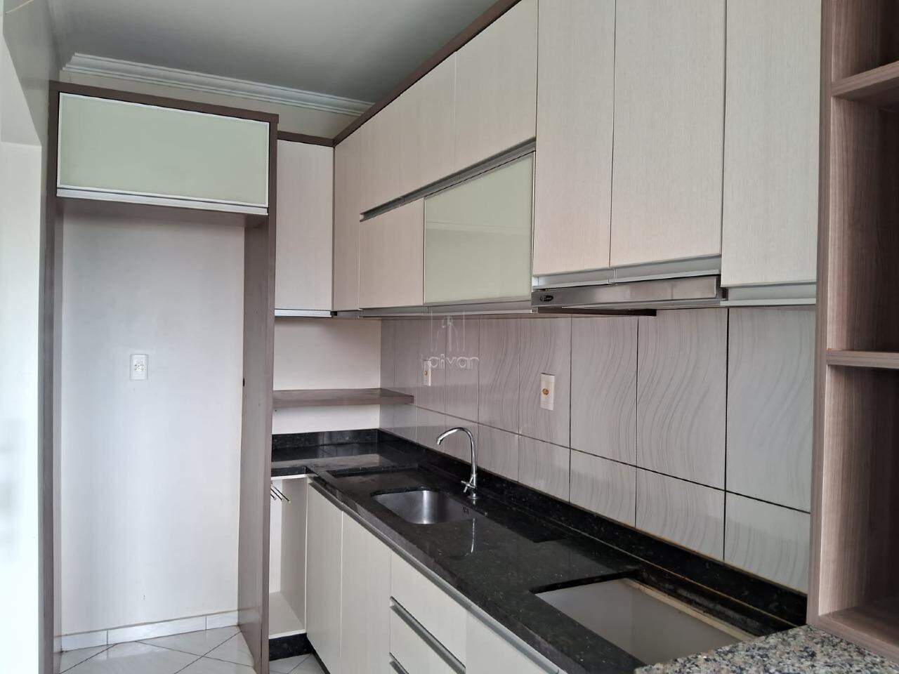 Apartamento à venda no Vila Lenzi: 