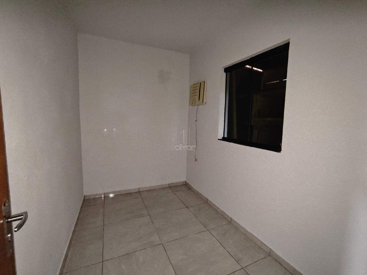 Casa para aluguel no Amizade: 