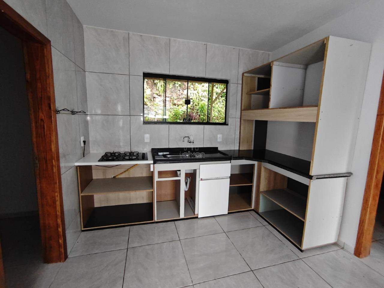 Casa para aluguel no Amizade: 