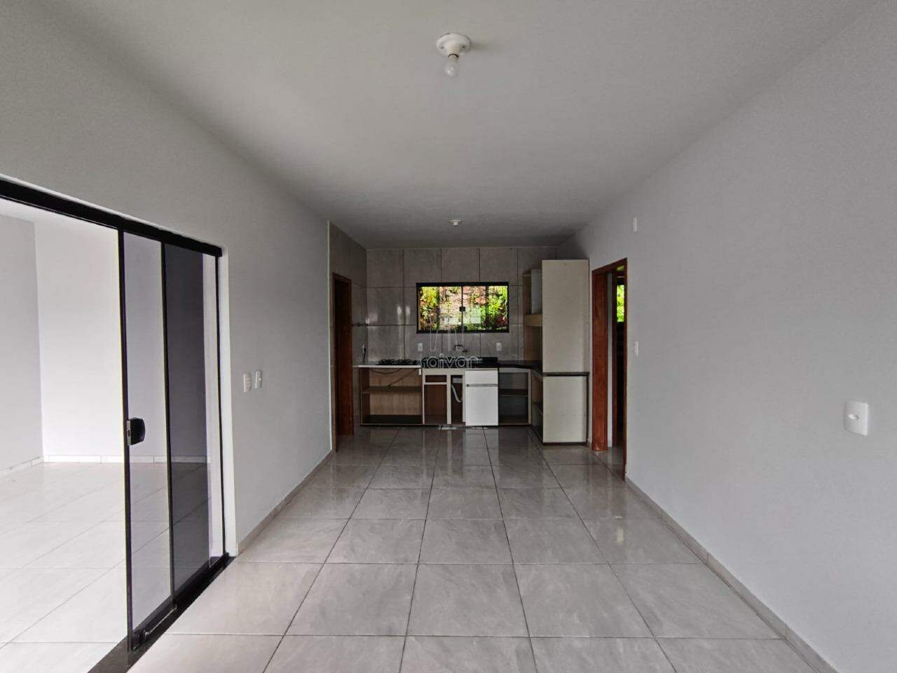 Casa para aluguel no Amizade: 
