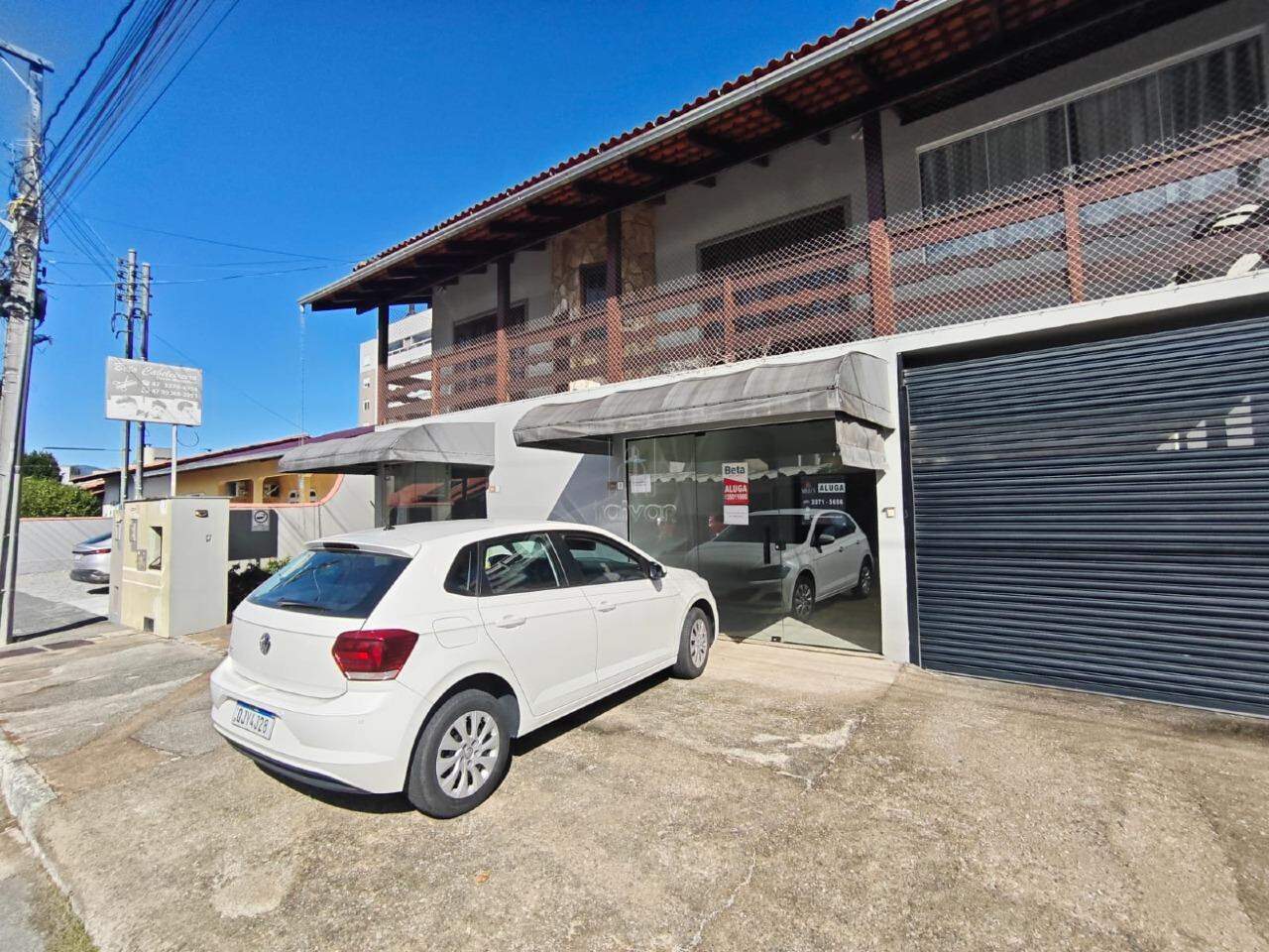 Sala Comercial para aluguel no Czerniewicz: 