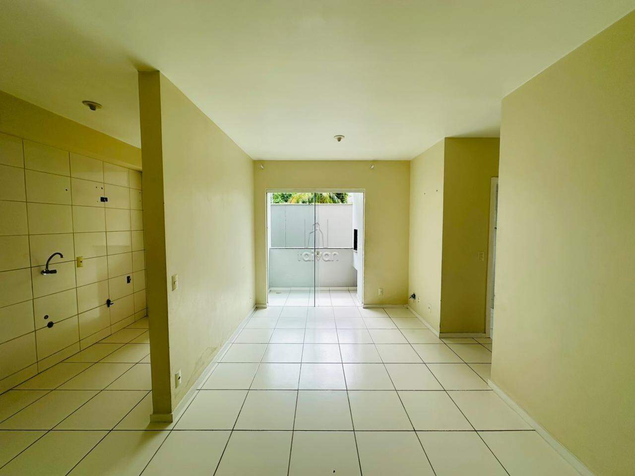 Apartamento para aluguel no Estrada Nova: 