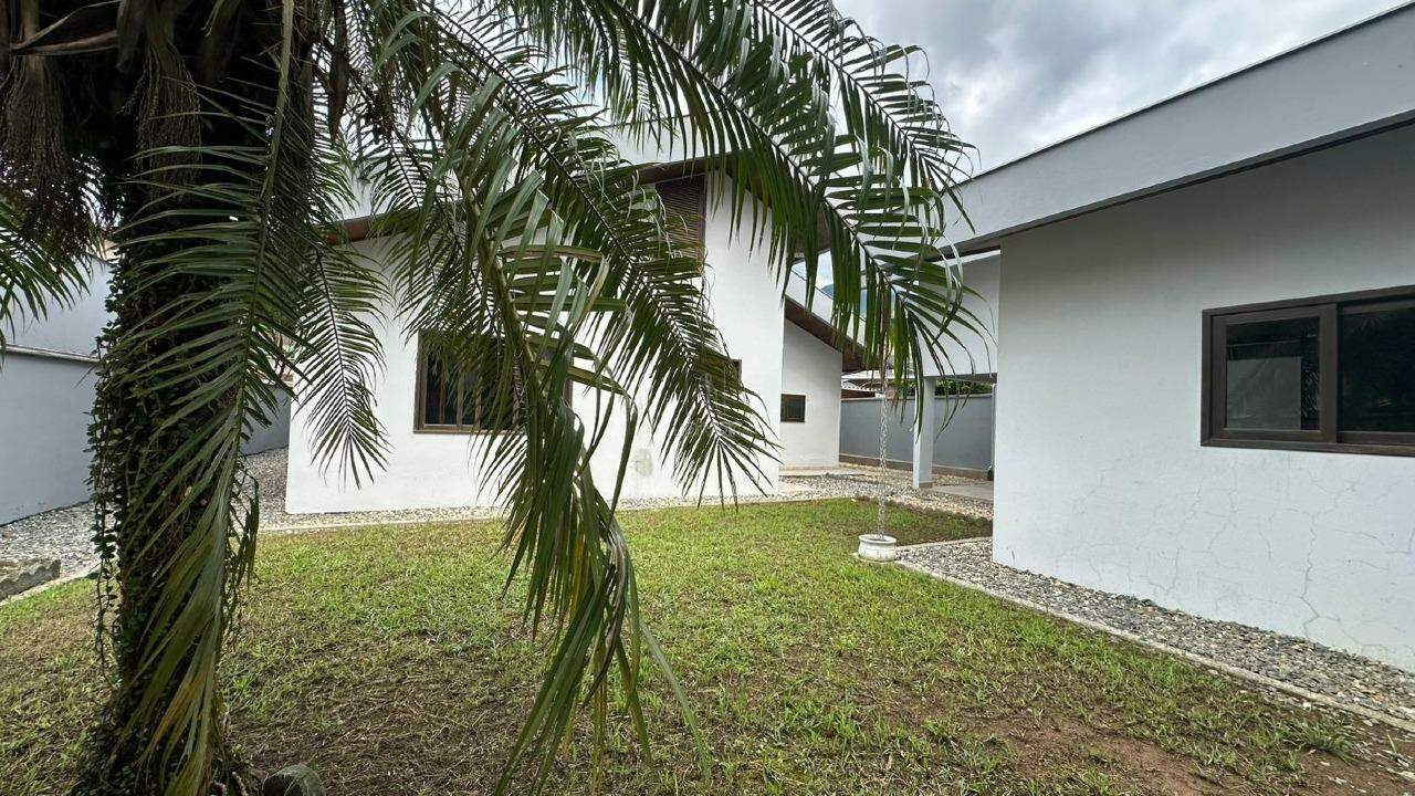 Casa à venda no Ilha Da Figueira: 