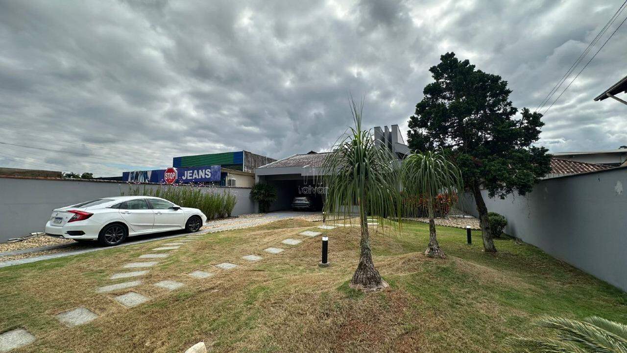 Casa à venda no Ilha Da Figueira: 
