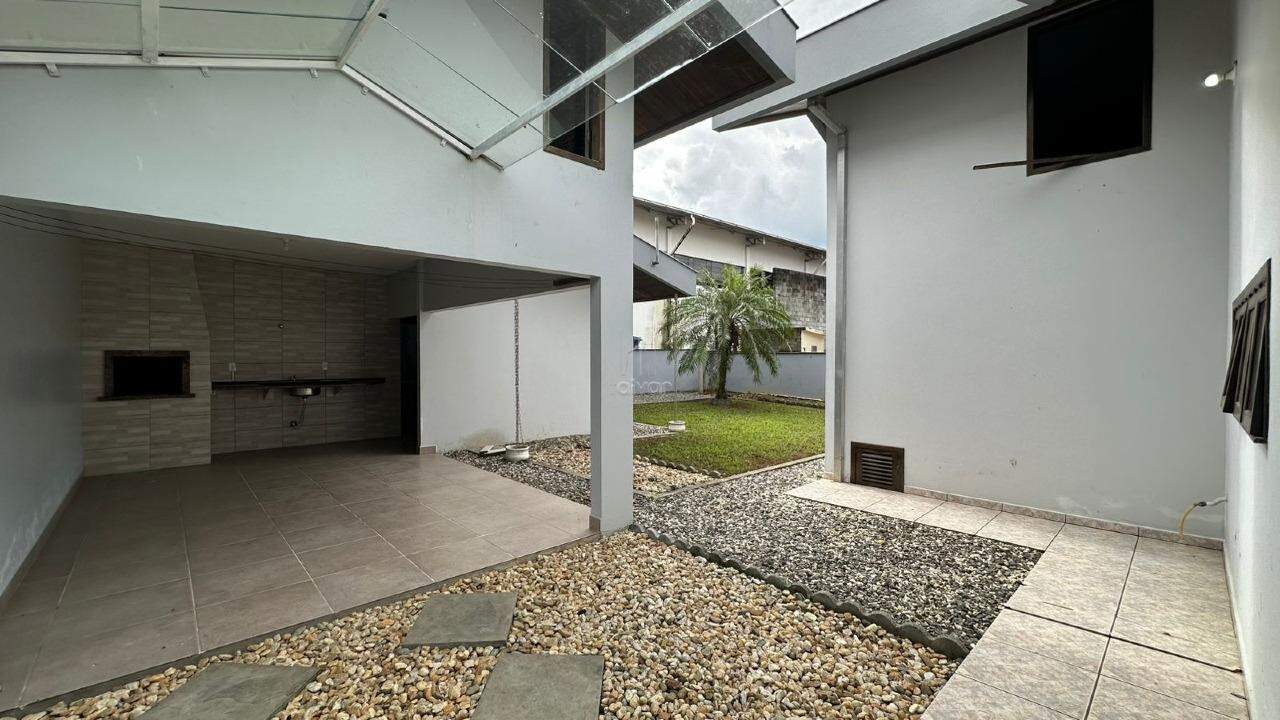 Casa à venda no Ilha Da Figueira: 