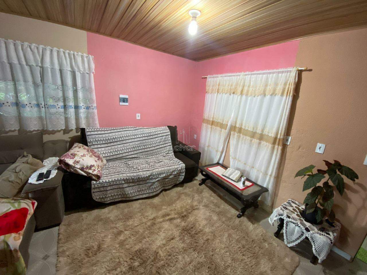 Casa para aluguel no Lagoinha Santa Cruz: 