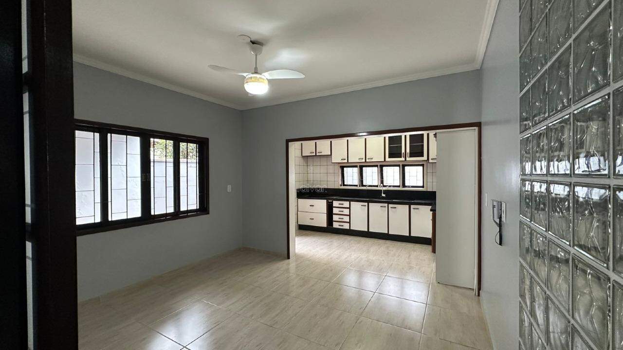 Casa para aluguel no Ilha Da Figueira: 