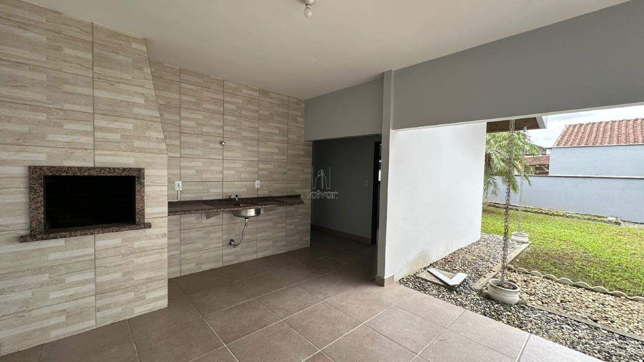 Casa para aluguel no Ilha Da Figueira: 