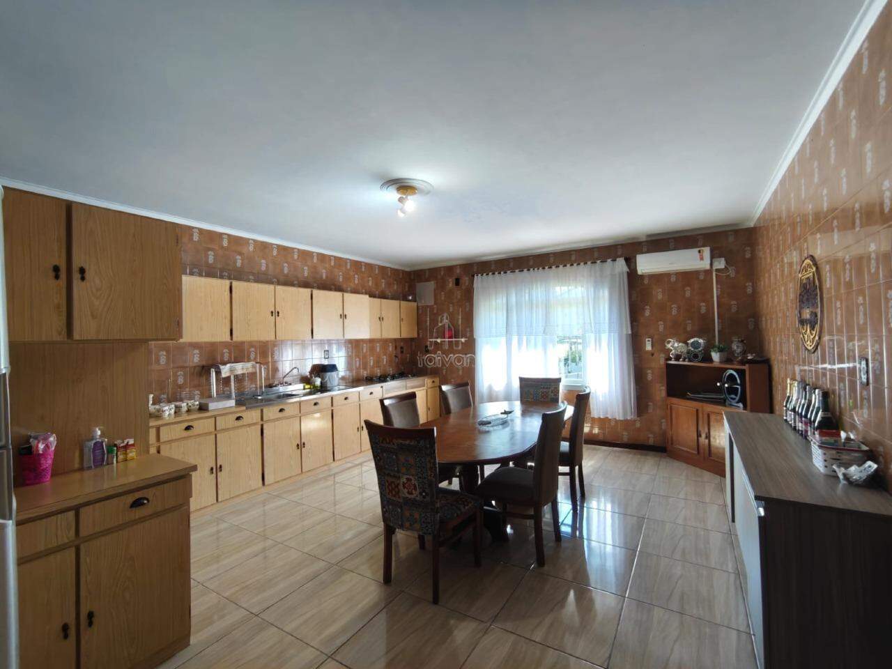 Casa comercial para aluguel no Czerniewicz: 