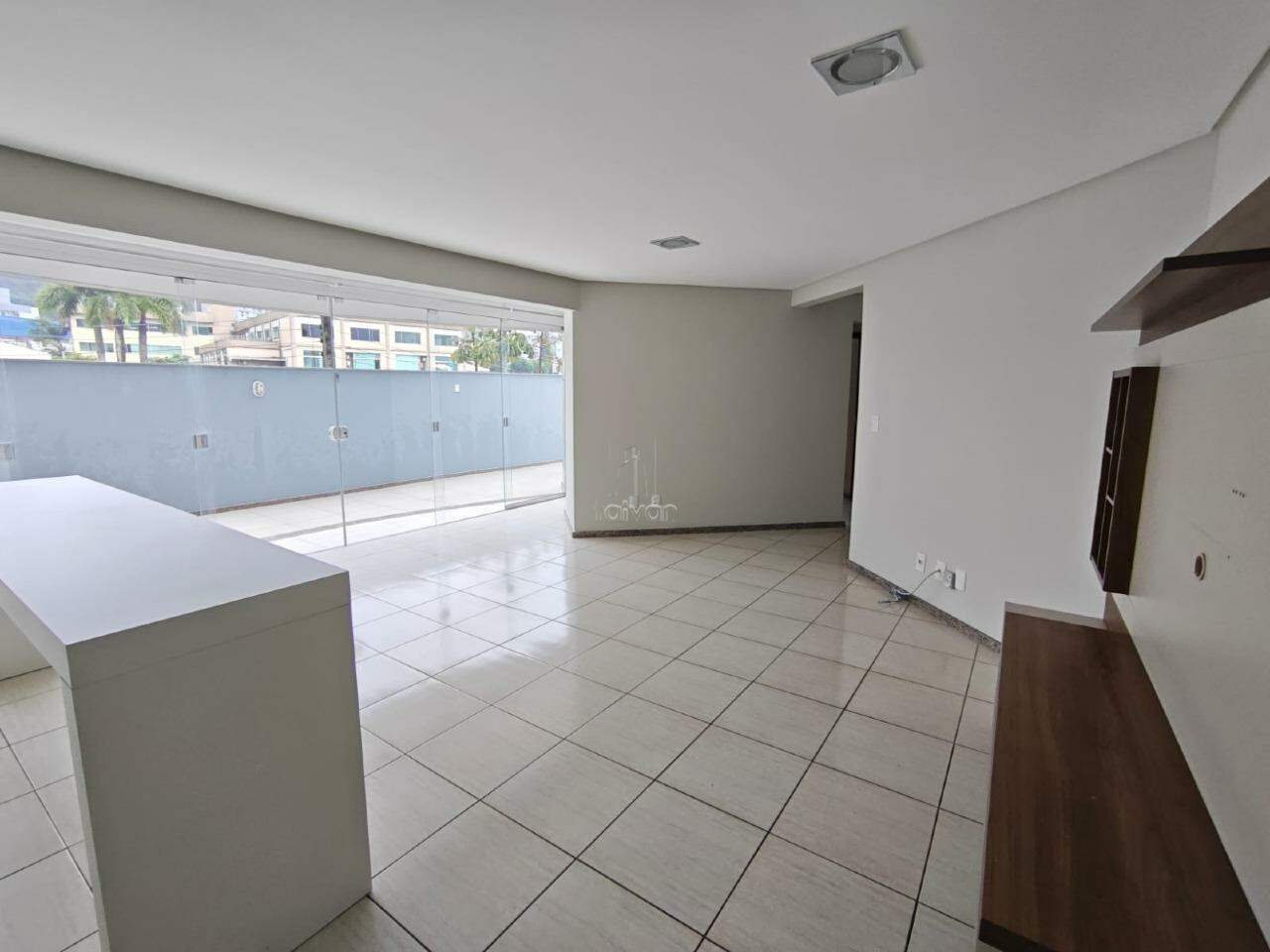 Apartamento para aluguel no Centro: 