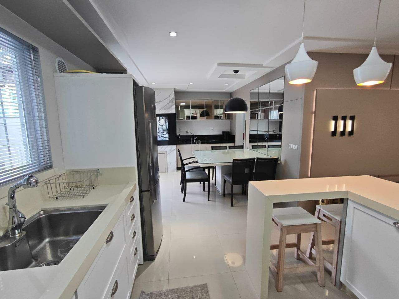 Casa para aluguel no Amizade: 