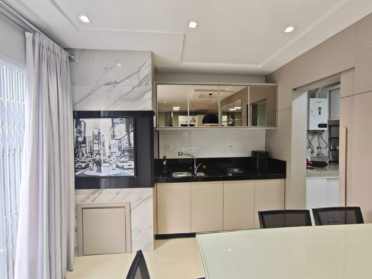 Casa para aluguel no Amizade: 