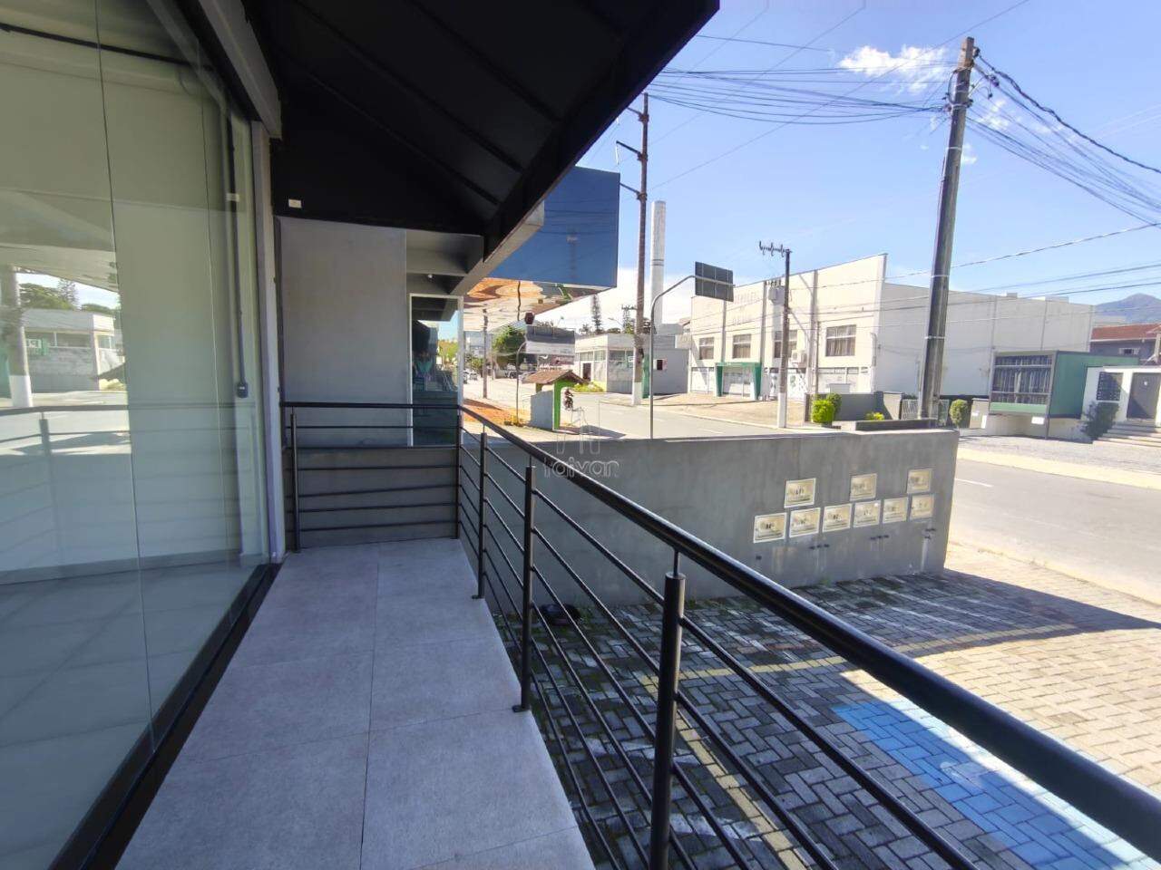 Sala Comercial para aluguel no Chico de Paulo: 