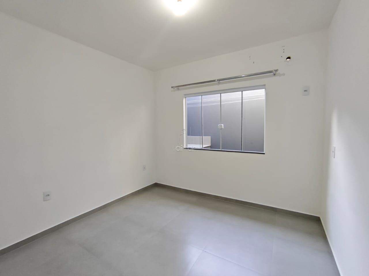 Casa para aluguel no Três Rios do Norte: 