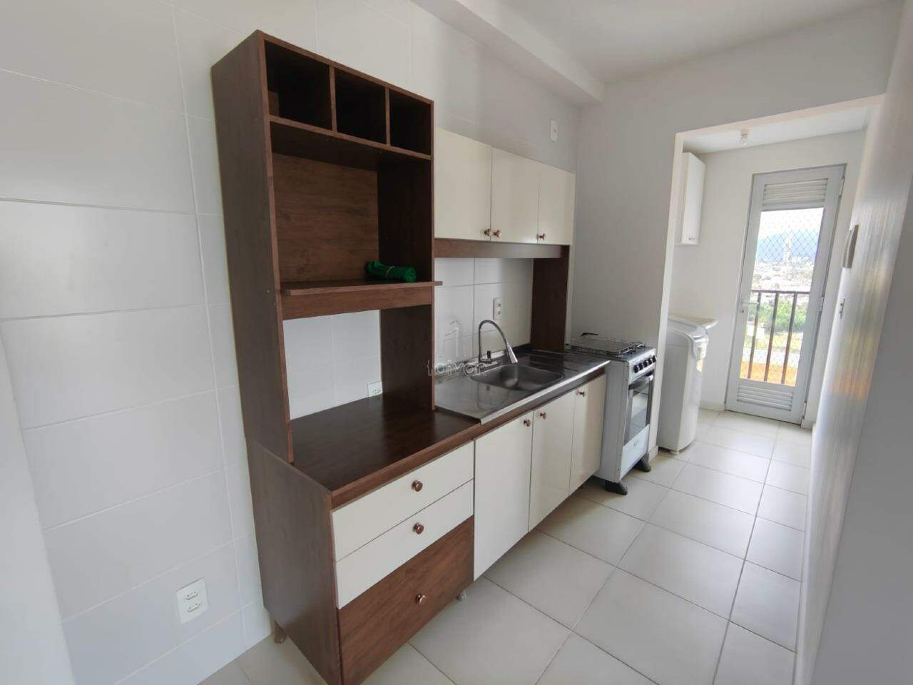 Apartamento para aluguel no Rau: 