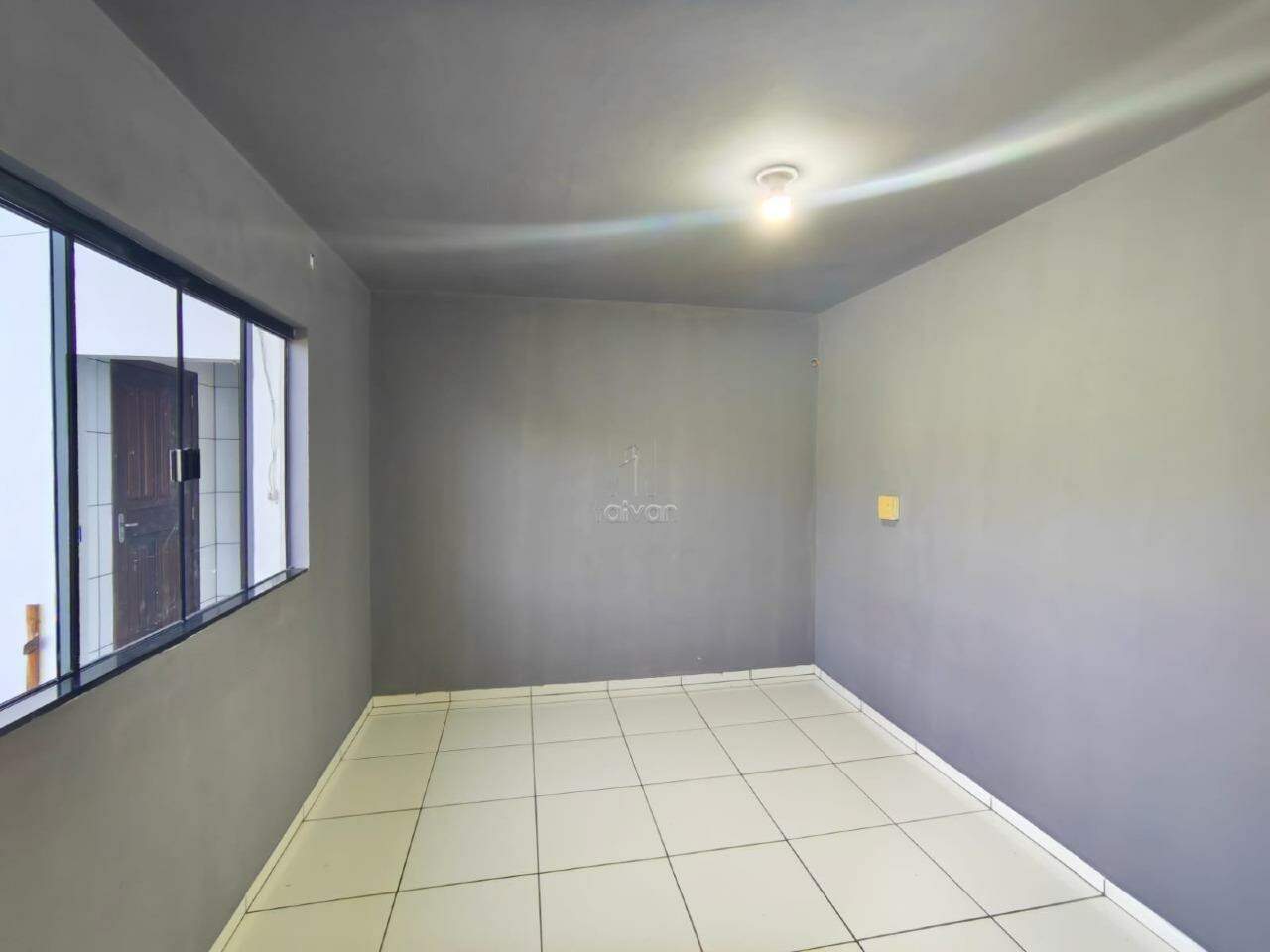 Casa para aluguel no Estrada Nova: 