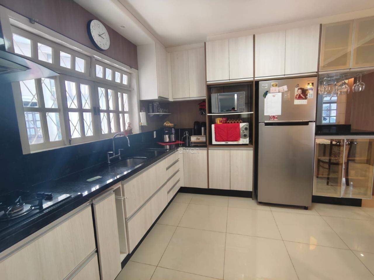 Casa para aluguel no Ilha Da Figueira: 