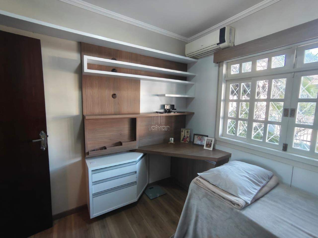 Casa para aluguel no Ilha Da Figueira: 