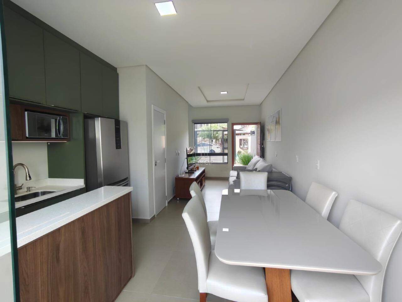 Casa para aluguel no Estrada Nova: 