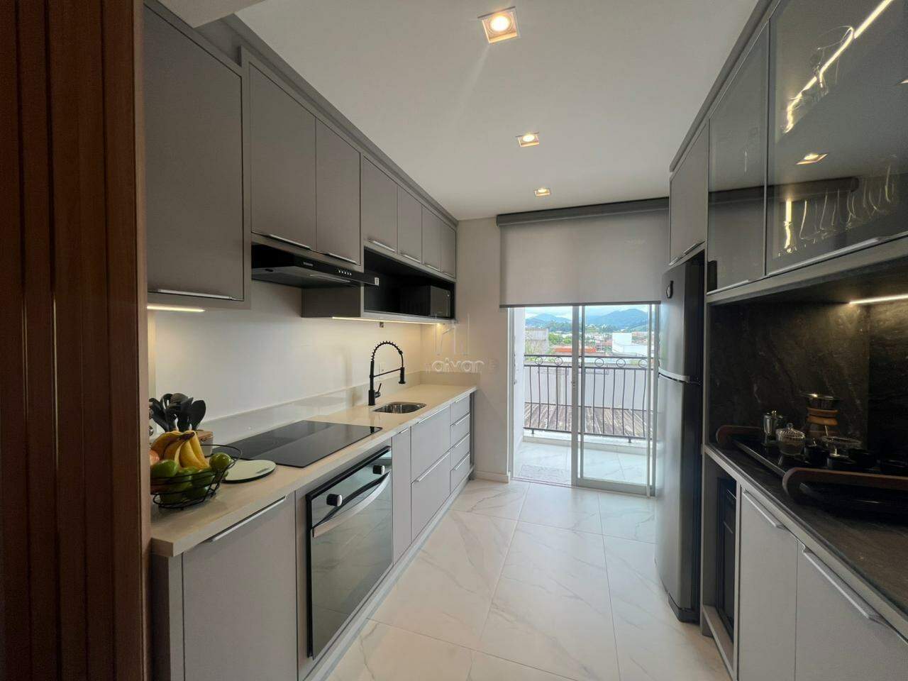 Apartamento para aluguel no Nova Brasília: 