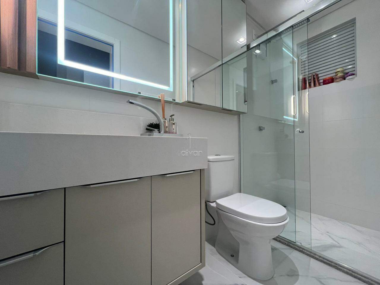 Apartamento para aluguel no Nova Brasília: 