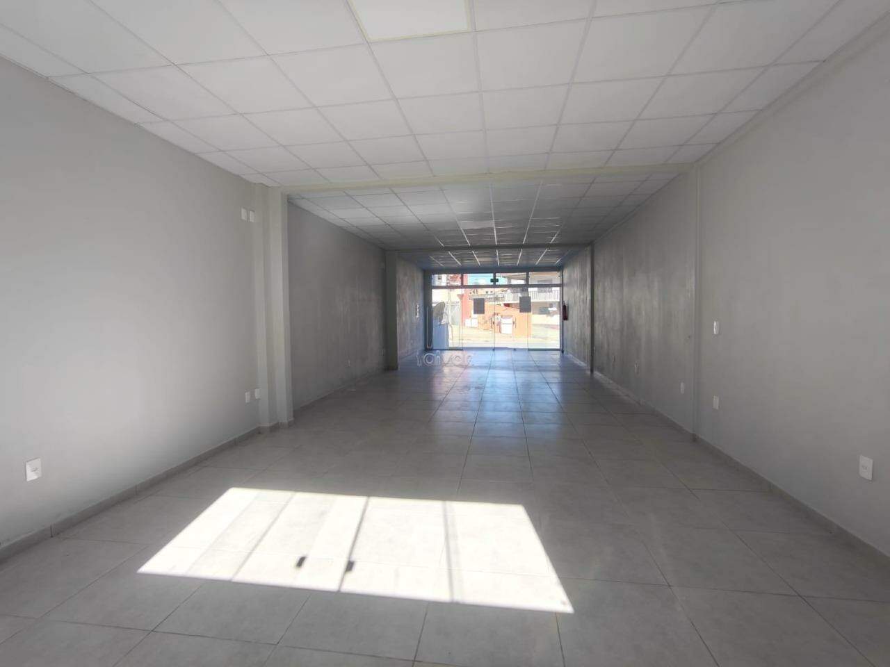 Sala Comercial para aluguel no Amizade: 