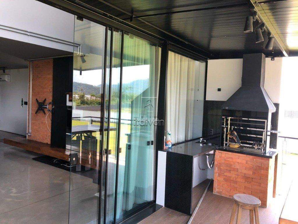 Casa para aluguel no Ilha Da Figueira: 