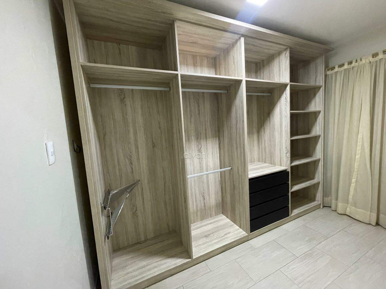 Casa para aluguel no Estrada Nova: 