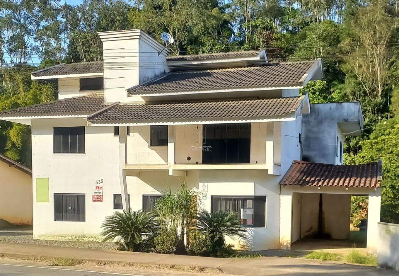 Casa à venda no Três Rios do Norte: 