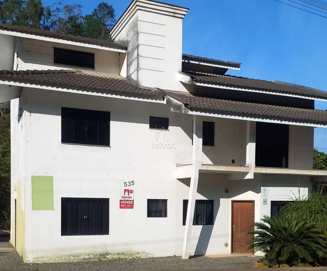 Casa à venda no Três Rios do Norte: 