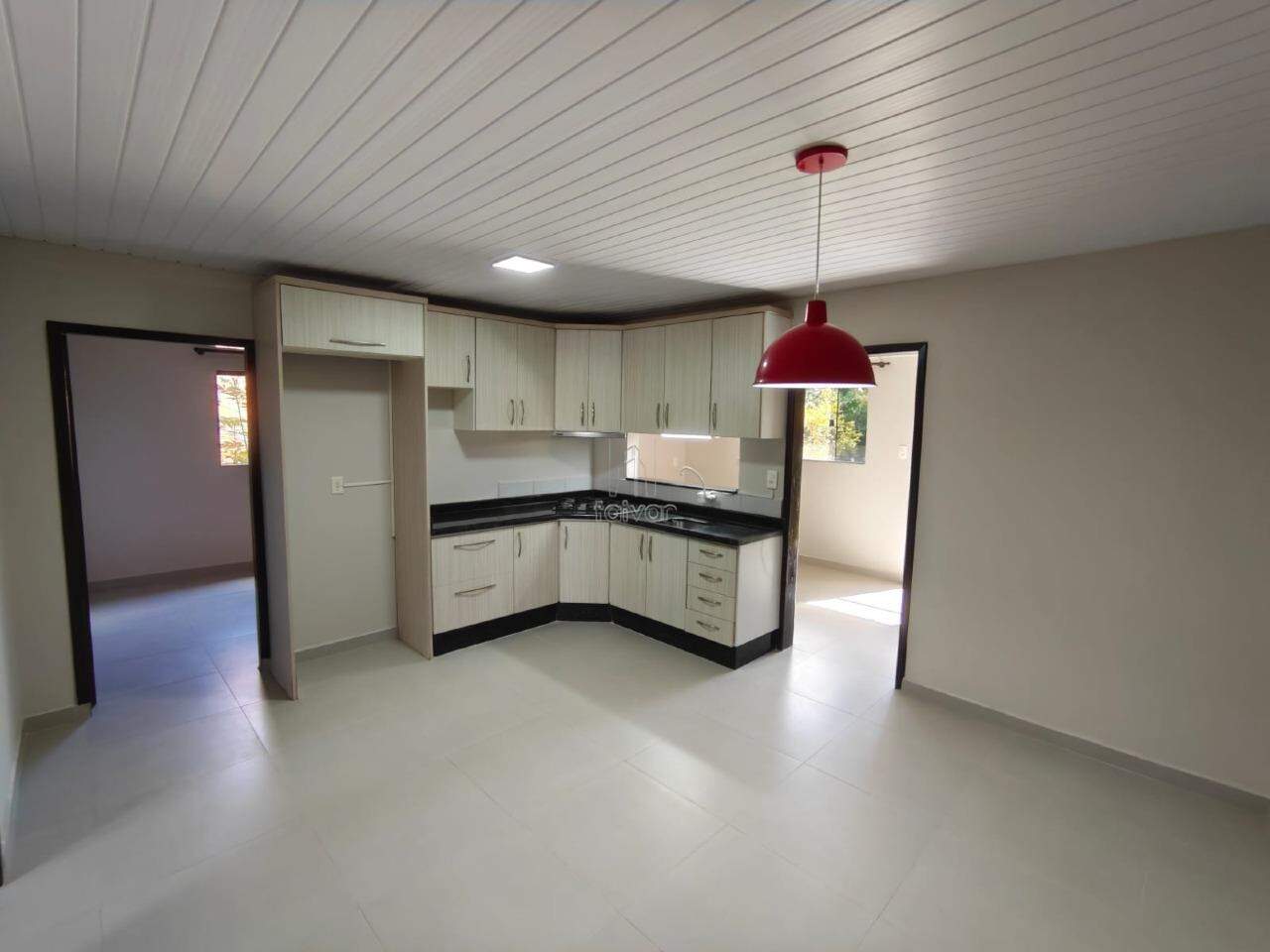 Casa para aluguel no Amizade: 