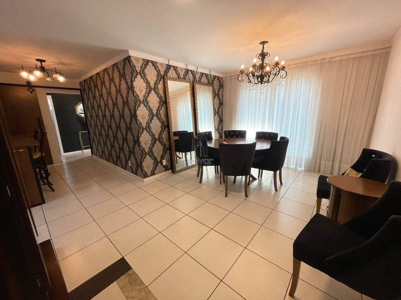 Apartamento para aluguel no Centro: 