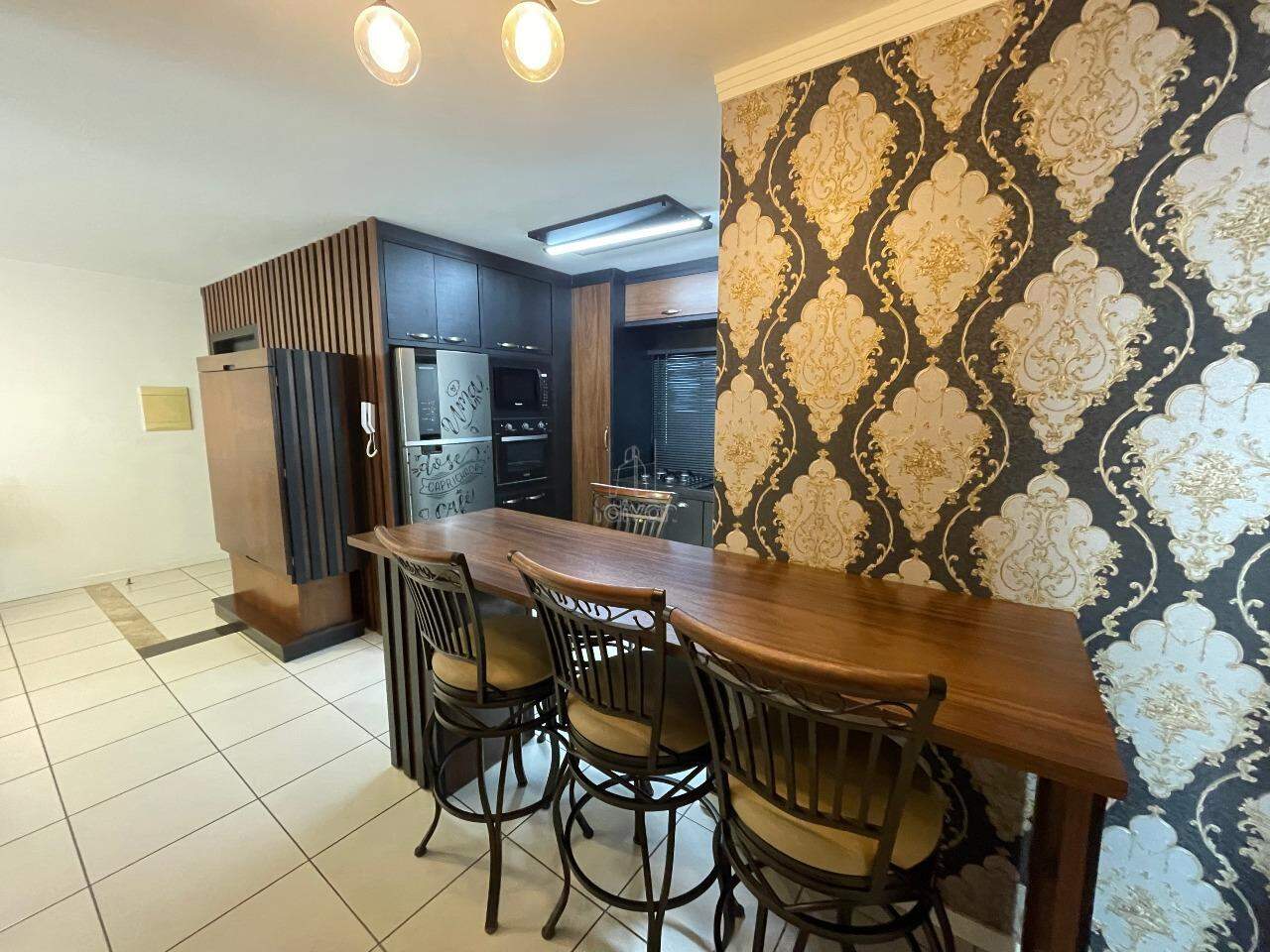 Apartamento para aluguel no Centro: 