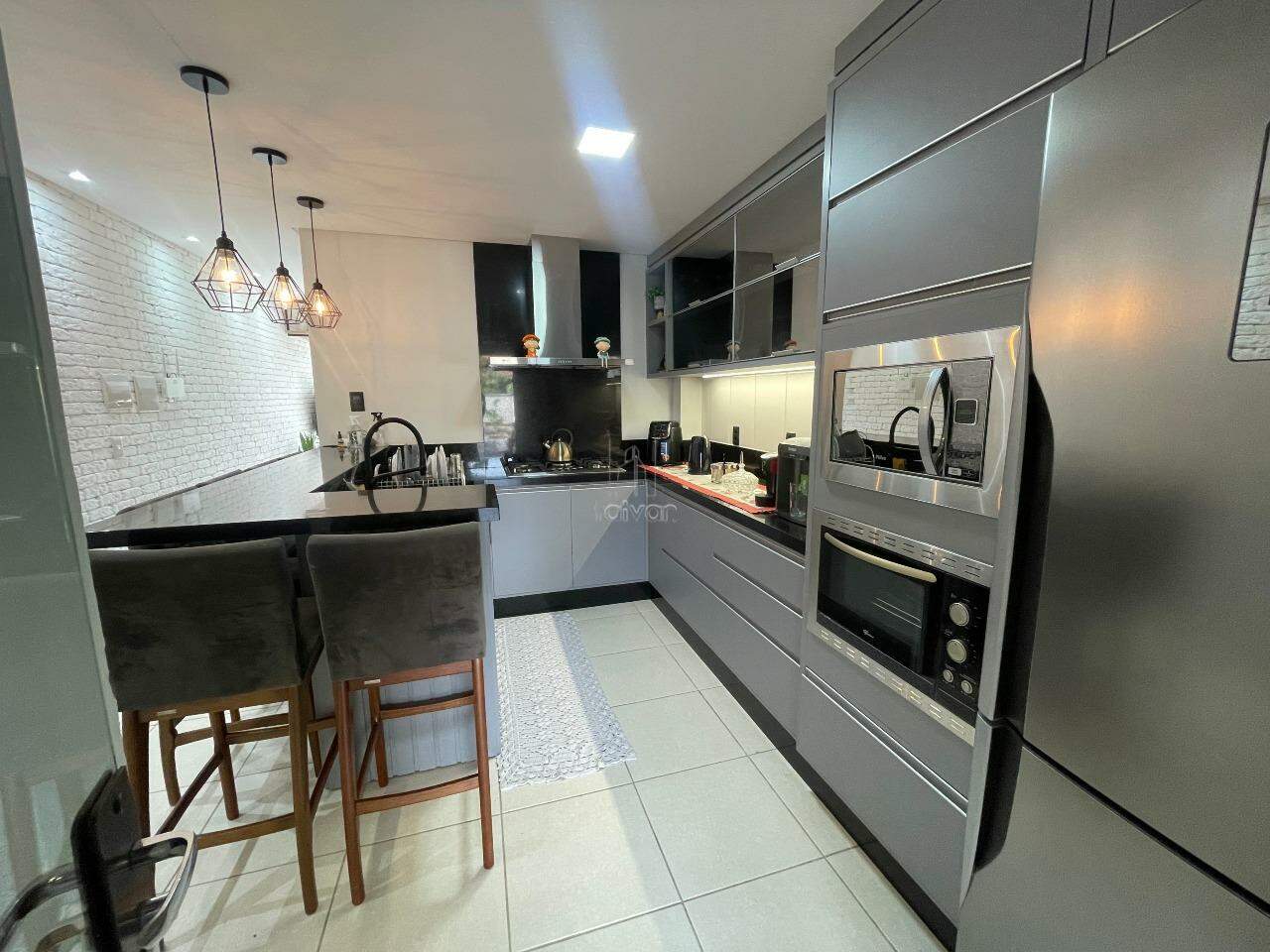 Casa para aluguel no Jaraguá 99: 