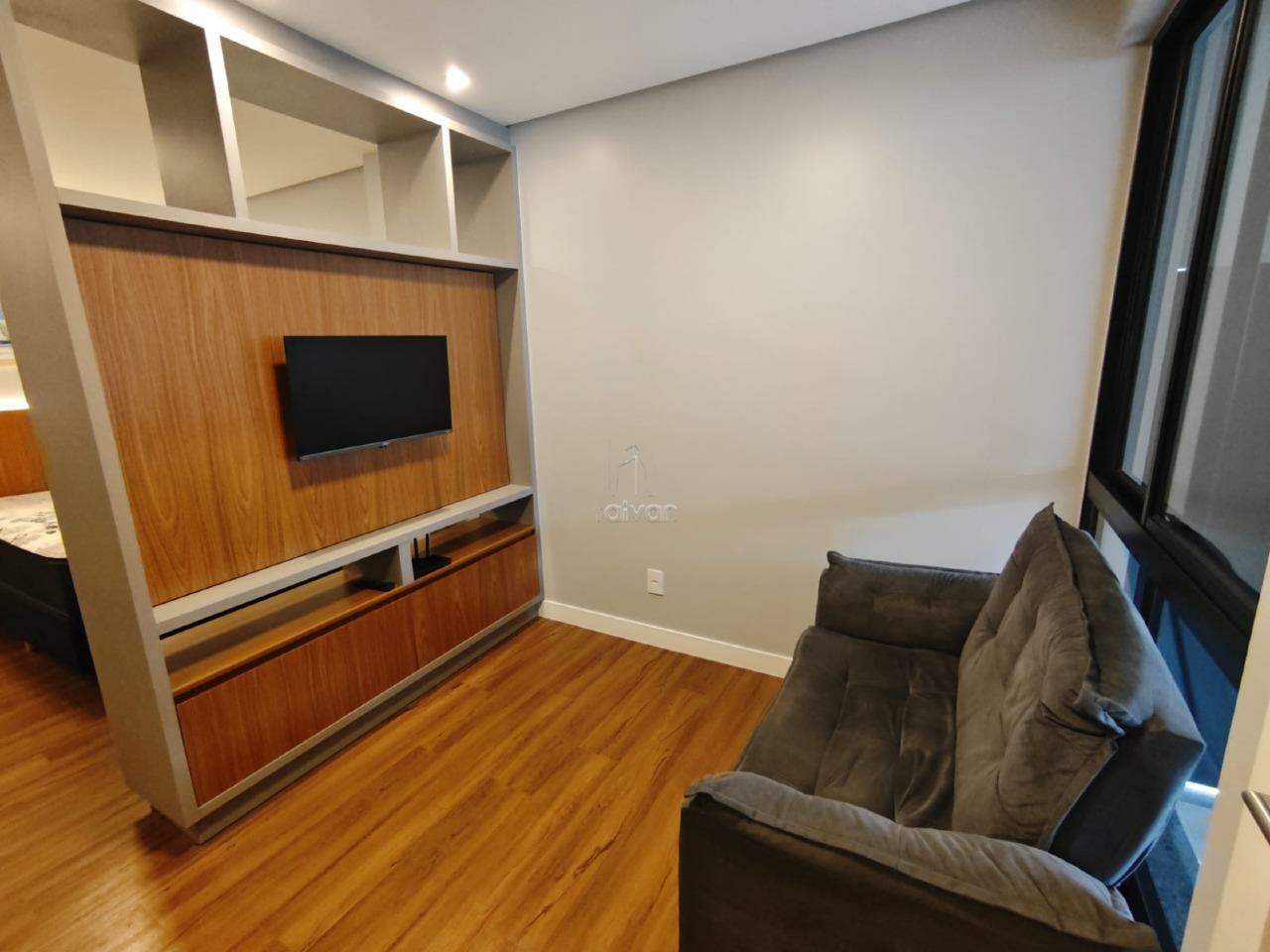 Apartamento para aluguel no Rau: 
