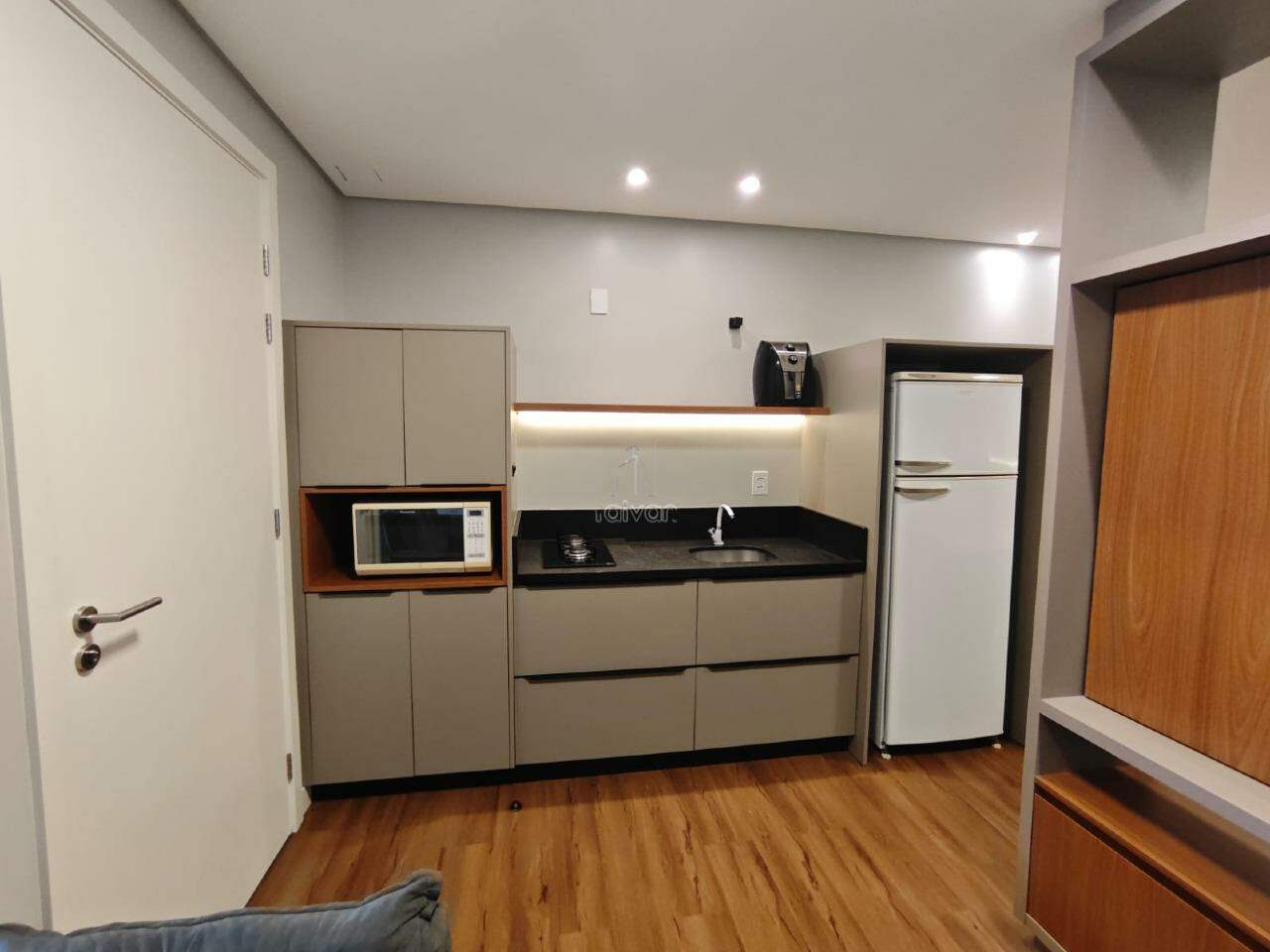 Apartamento para aluguel no Rau: 