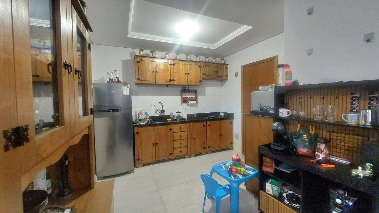 Geminado à venda no Três Rios do Norte: 