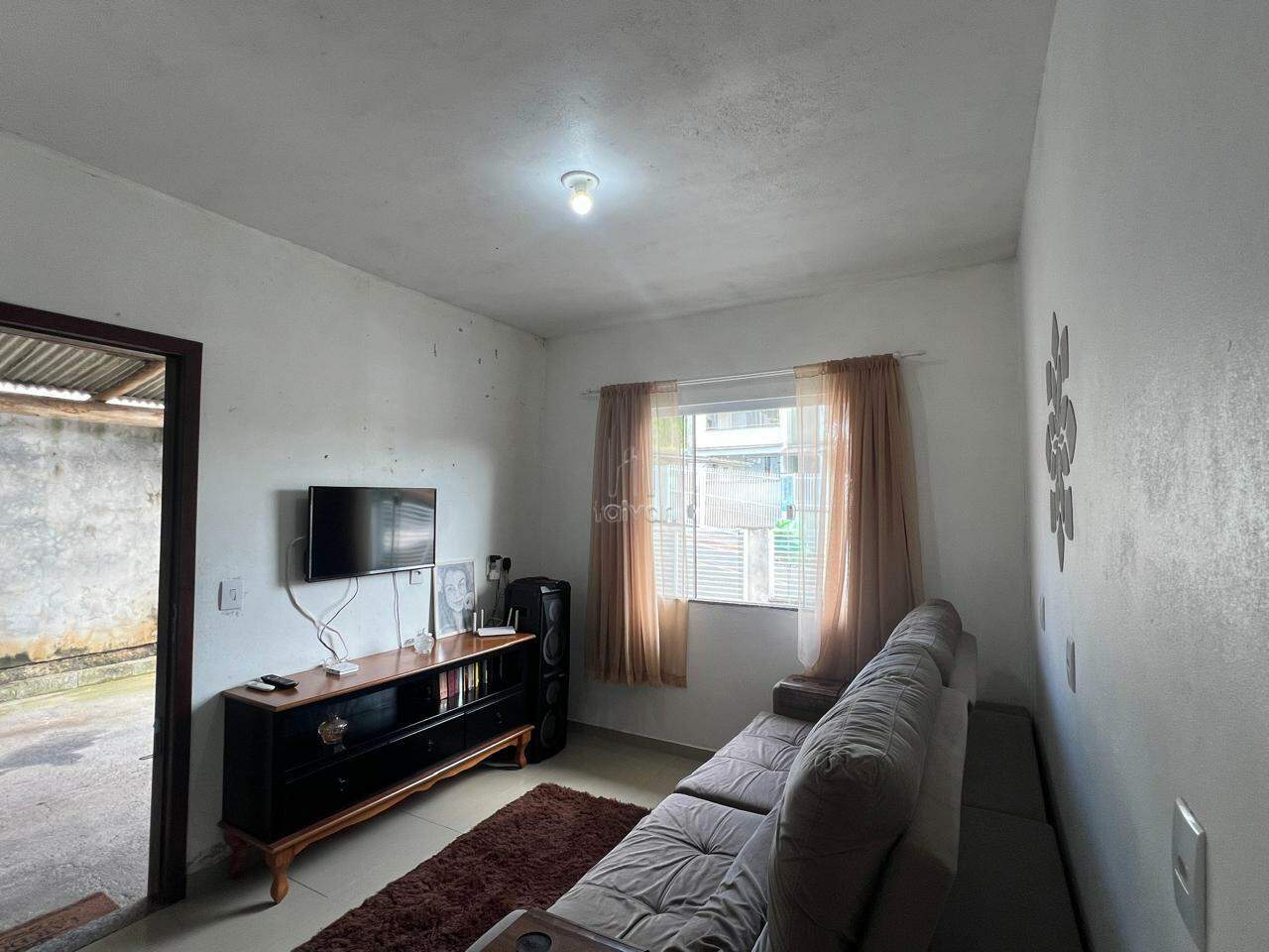 Casa à venda no Três Rios do Norte: 