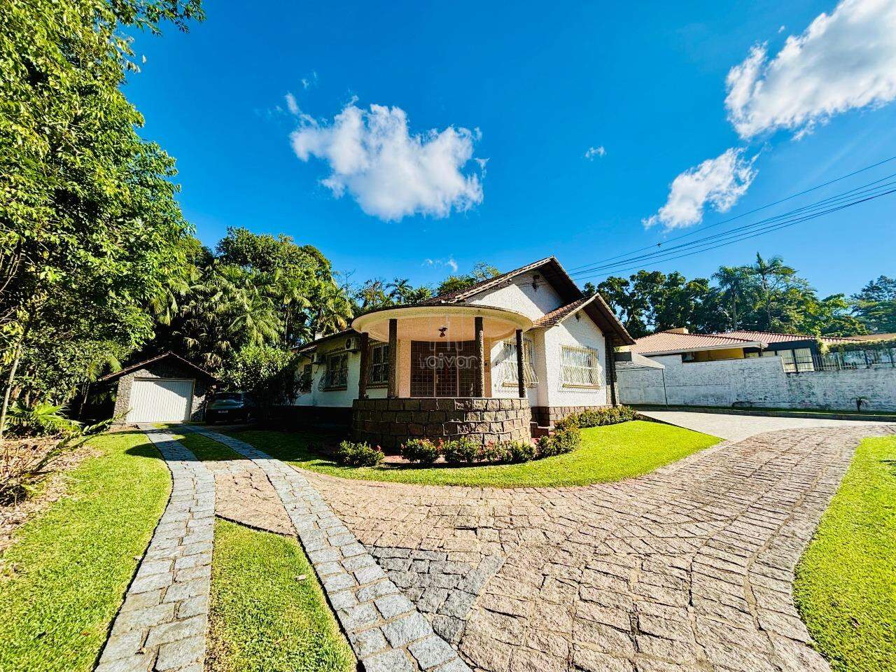 Casa à venda no Vila Baependi: 