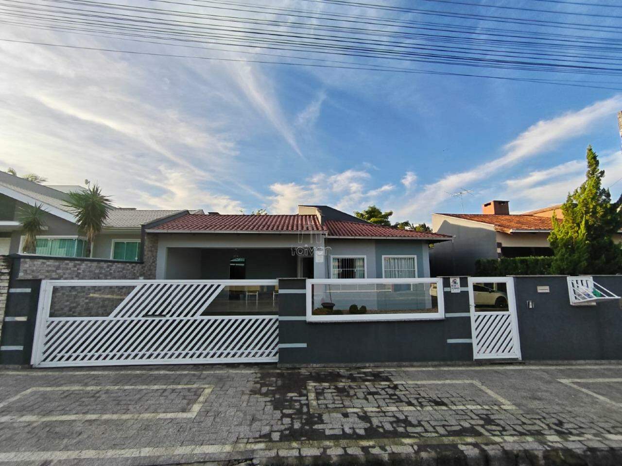 Casa à venda no Três Rios do Sul: 