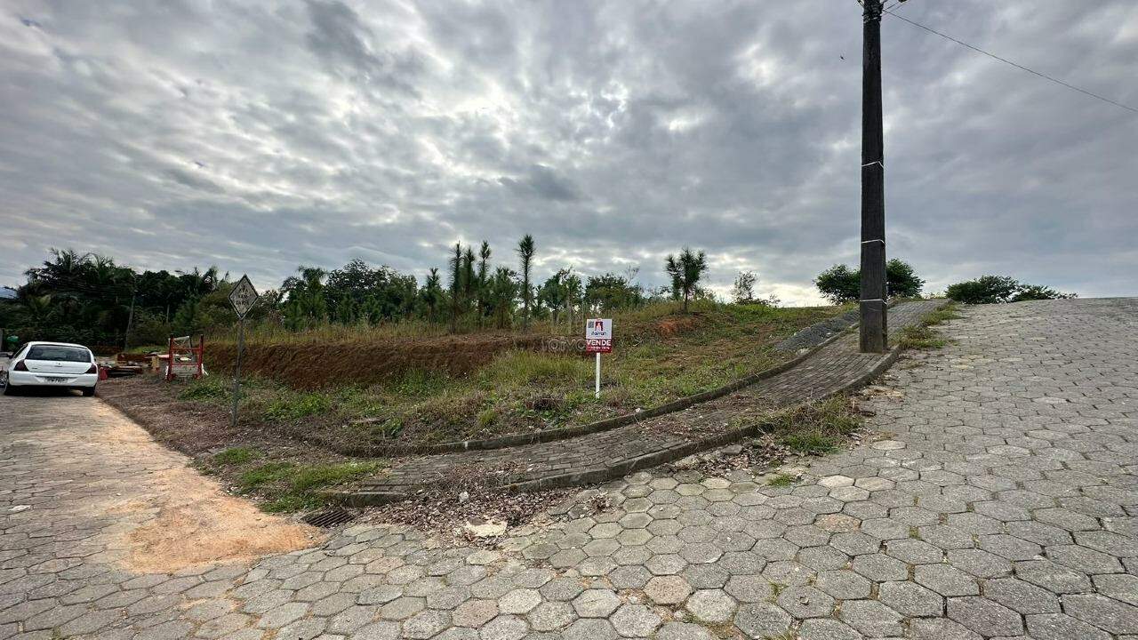 Terreno à venda no Centro: 