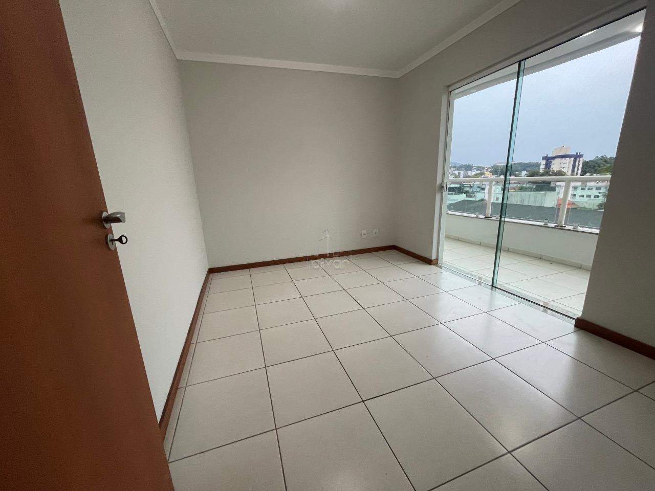 Apartamento para aluguel no Vila Nova: 
