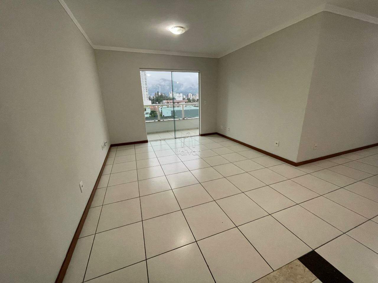 Apartamento para aluguel no Vila Nova: 