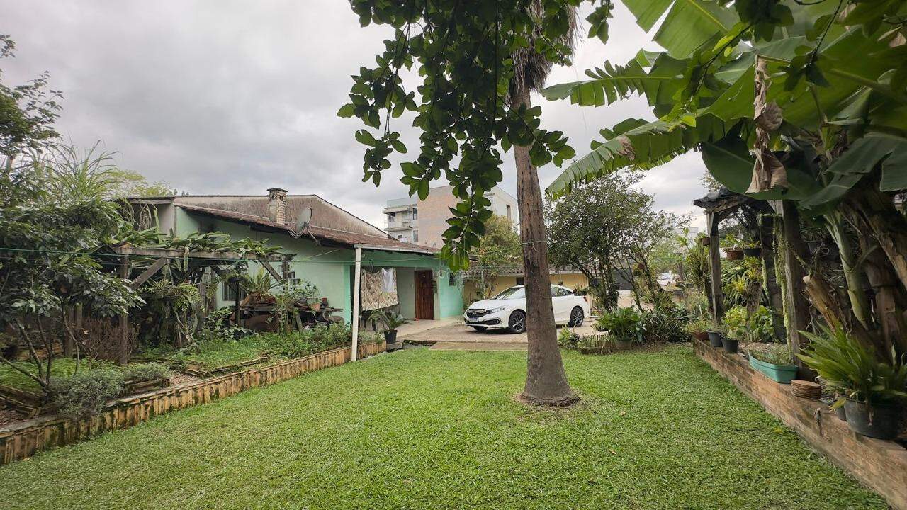 Casa à venda no Nereu Ramos: 