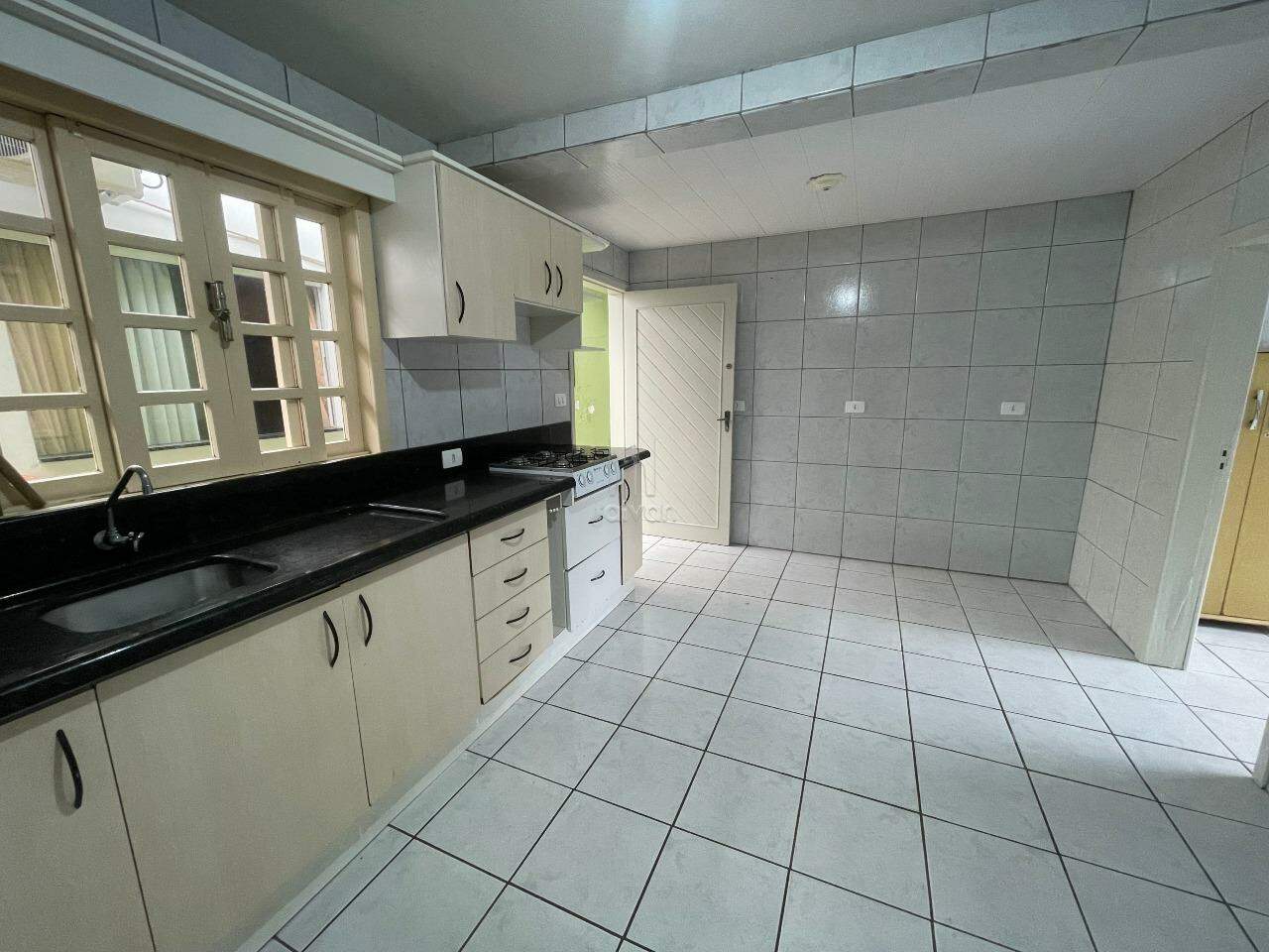 Casa para aluguel no Ilha Da Figueira: 